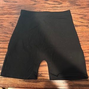 Brandy Melville biker short